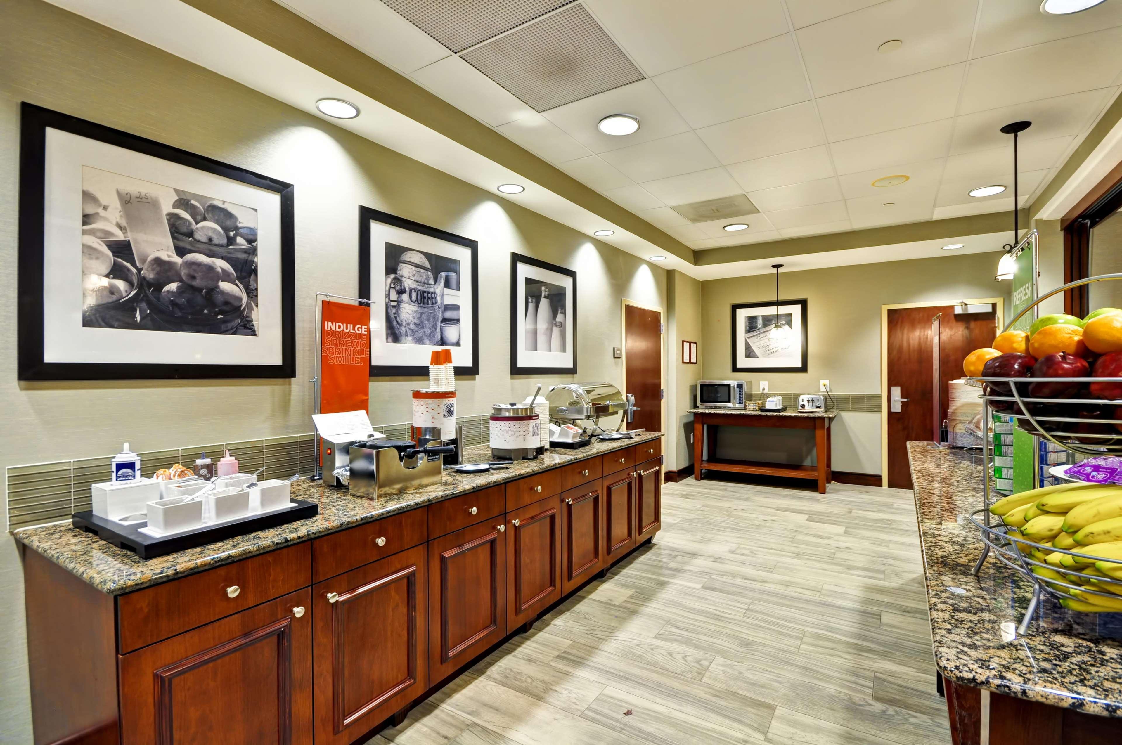 Hampton Inn And Suites Fredericksburg Eksteriør bilde