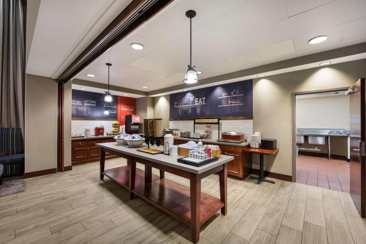 Hampton Inn And Suites Fredericksburg Eksteriør bilde