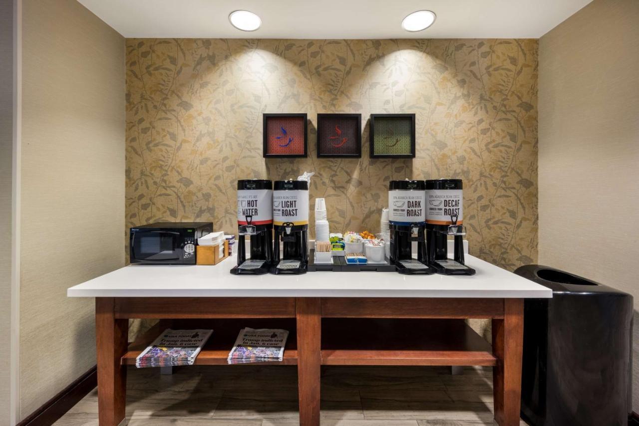 Hampton Inn And Suites Fredericksburg Eksteriør bilde